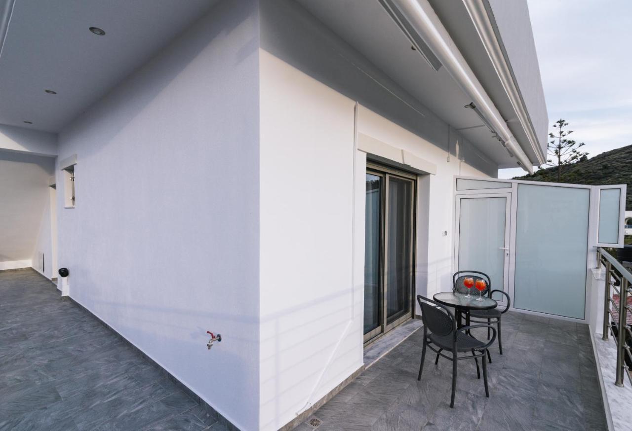 Lychnos Apartments Kamilari Dış mekan fotoğraf